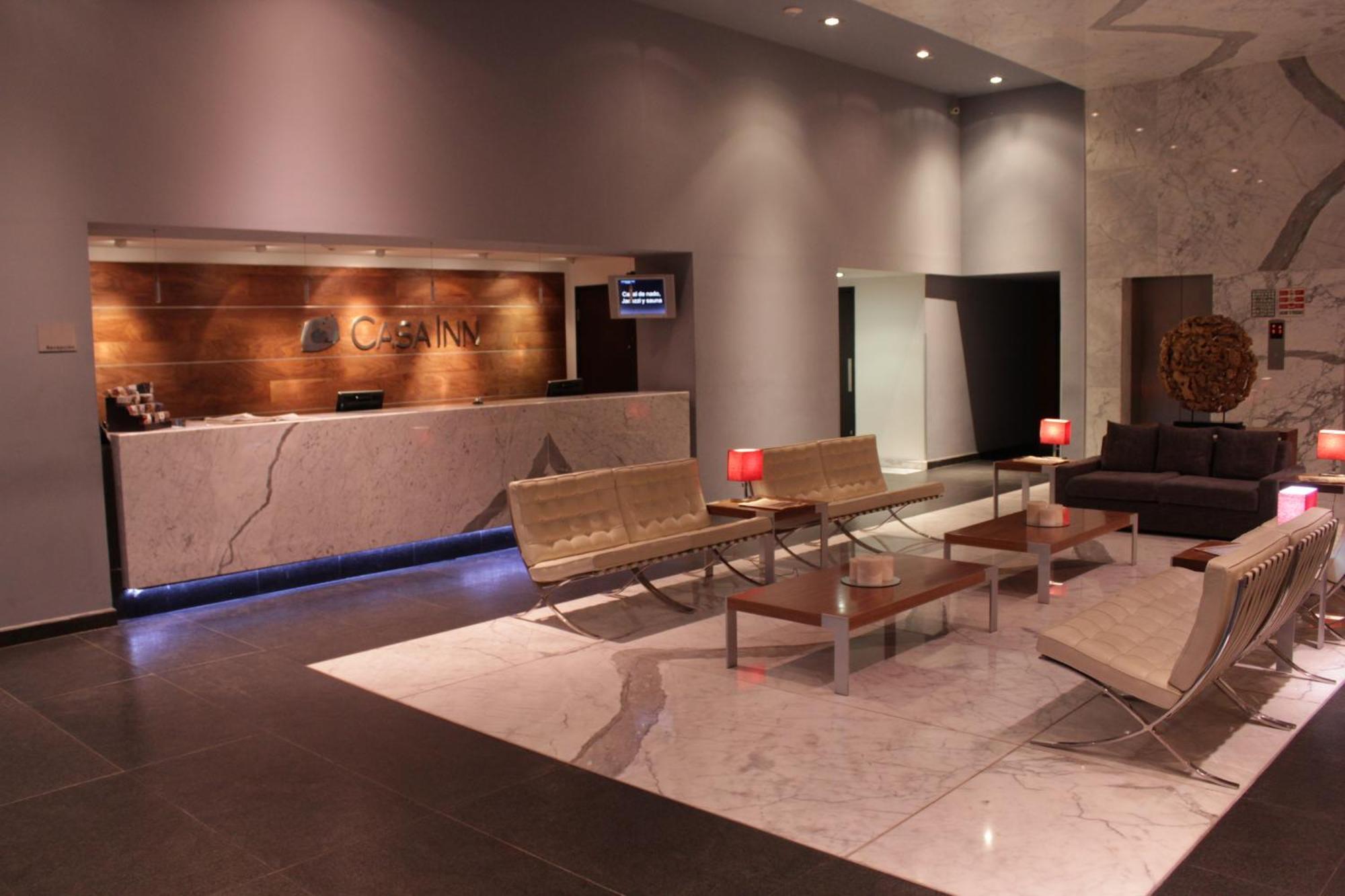 Miranda Casa Inn Premium Hotel Queretaro מראה חיצוני תמונה The lobby of the C-Jet terminal