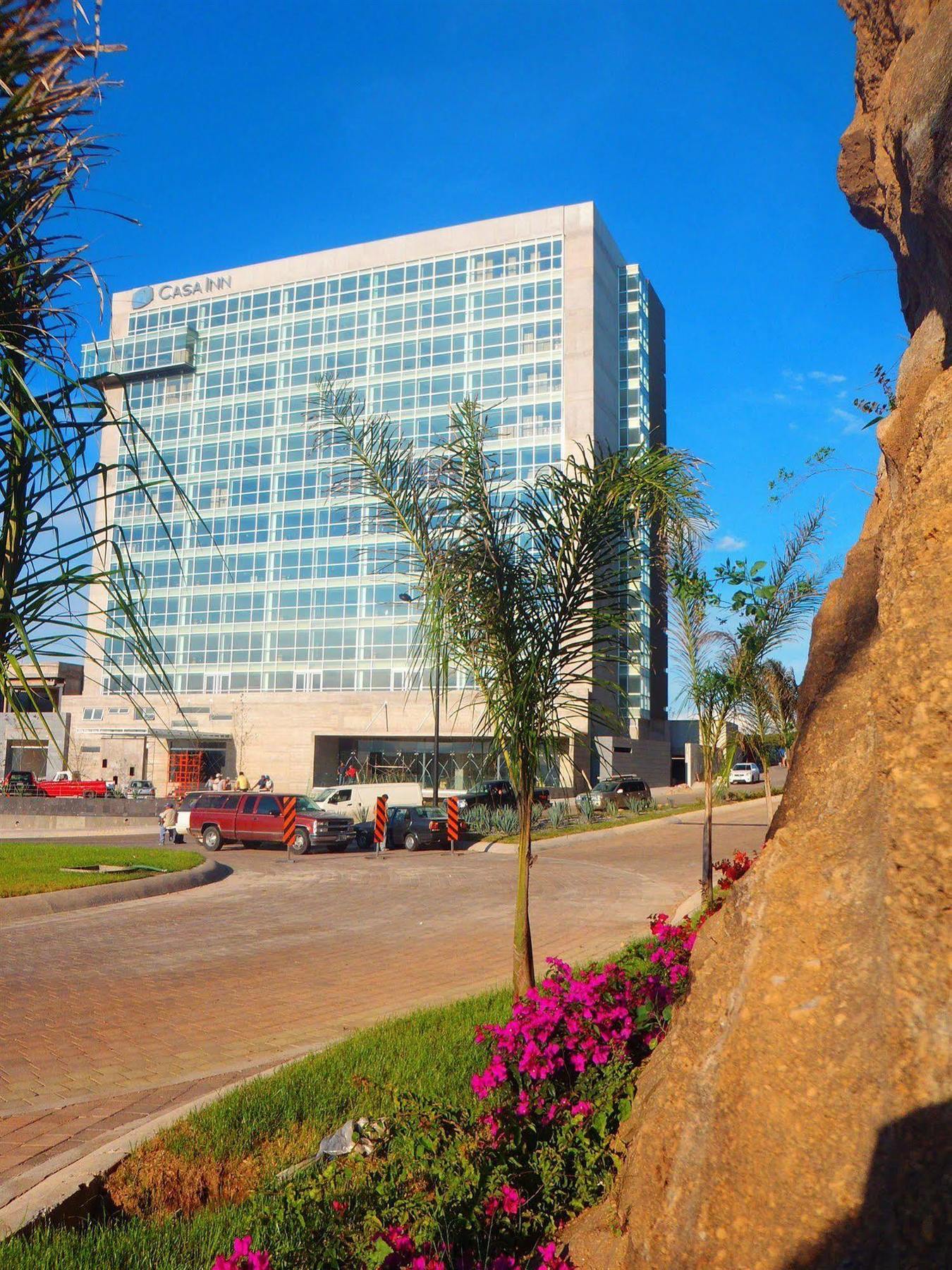Miranda Casa Inn Premium Hotel Queretaro מראה חיצוני תמונה The Marriott Resort in Tumon